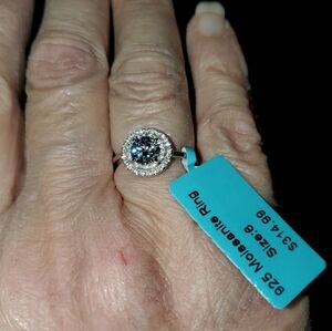 Elegant Silver Moissanite Ring